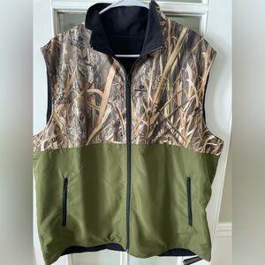 Men's Olive/Camo/Black Reversible Vest - Outdoor Zip Front
